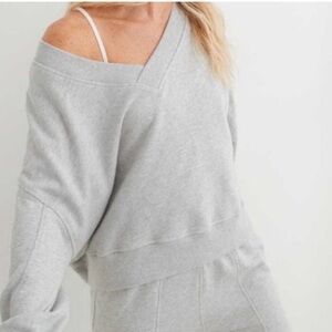 Aerie House Party Oversized Off shoulder Sweatshirt in Medium